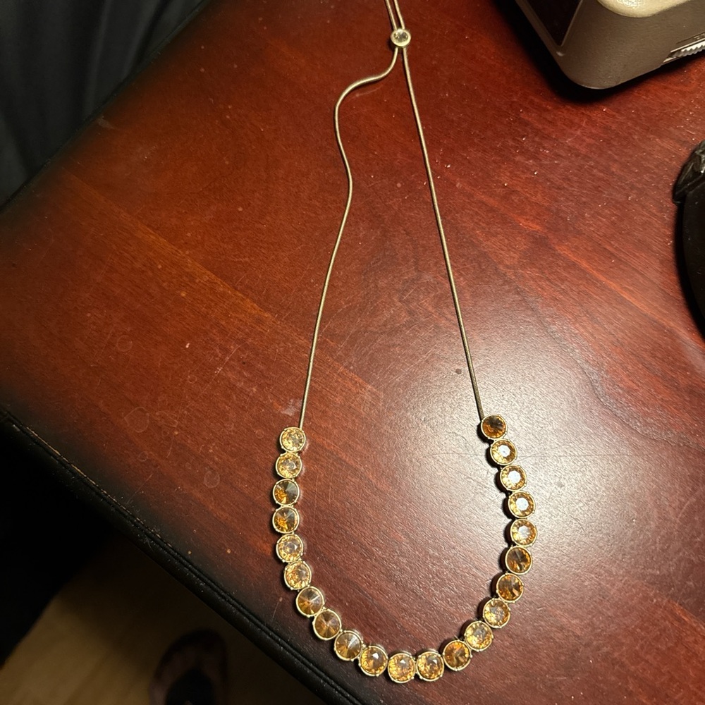 Elegant Stella and Dot Gold adjustable Necklace with Yellow/bronze Gemstones